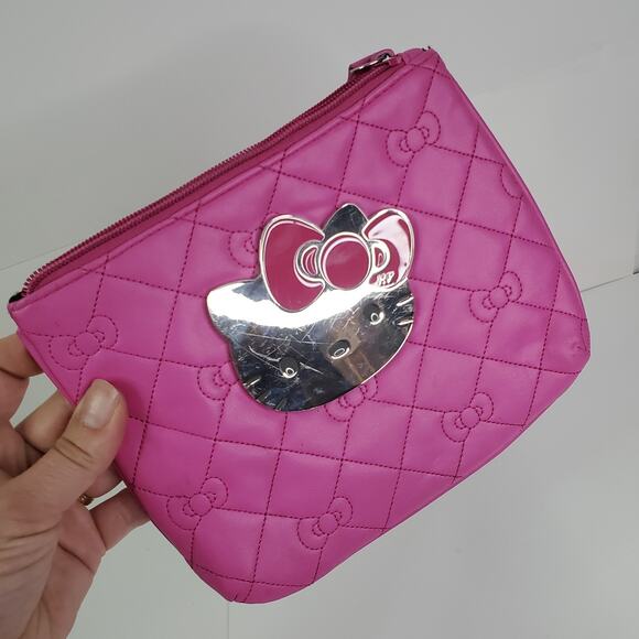Sanrio Hello Kitty PINK Cosmetic Metal emble Pouch Bag Purse zip Closure Clutch - Picture 3 of 14
